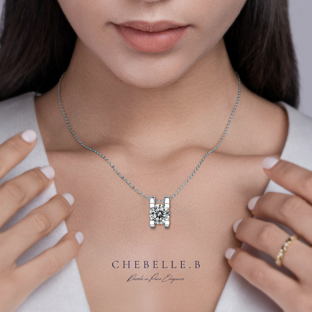 S925 Sterling Silver 3-Carat Moissanite Minimalist Bullhead Pendant Necklace