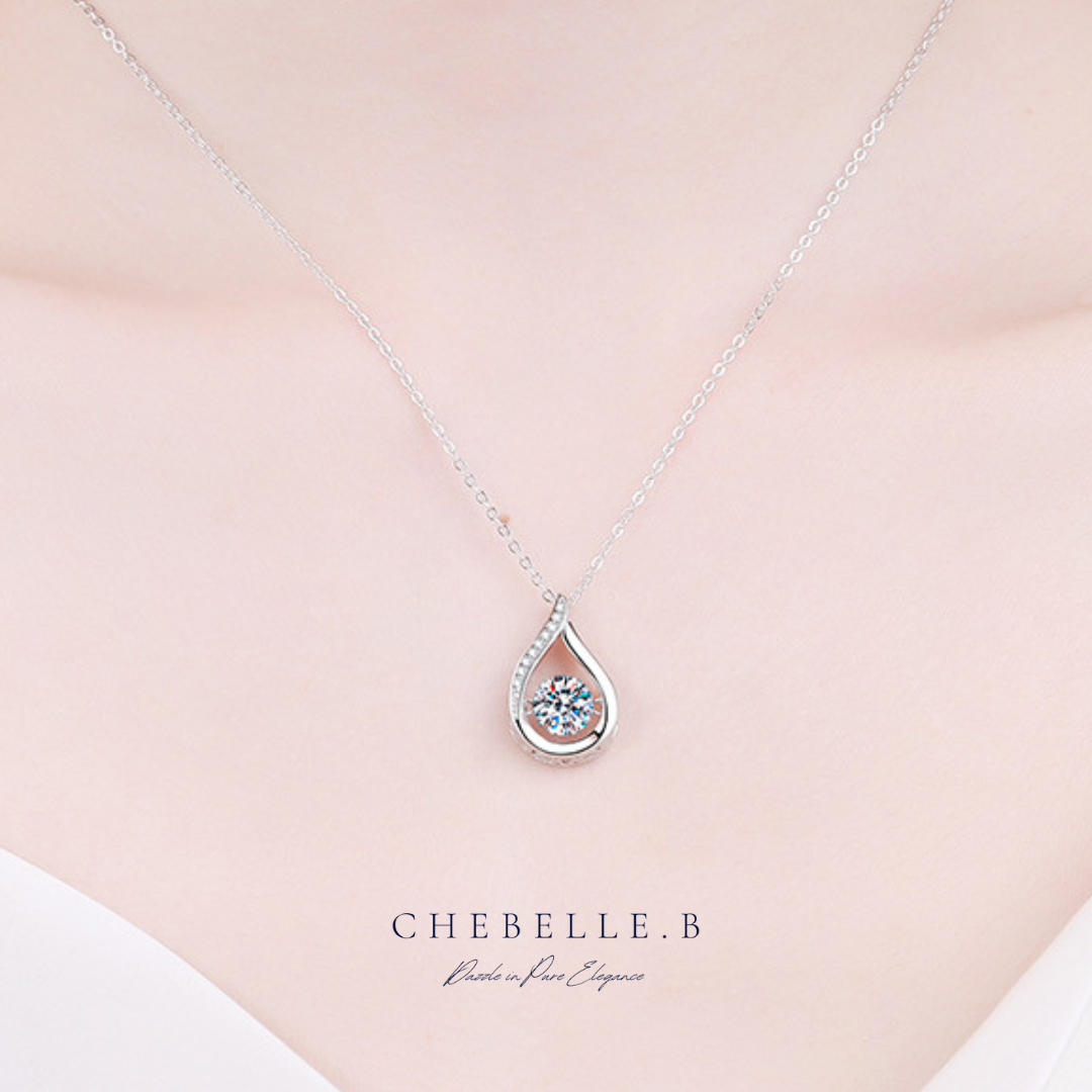 S925 Sterling Silver 1-Carat Dynamic Teardrop Moissanite Necklace