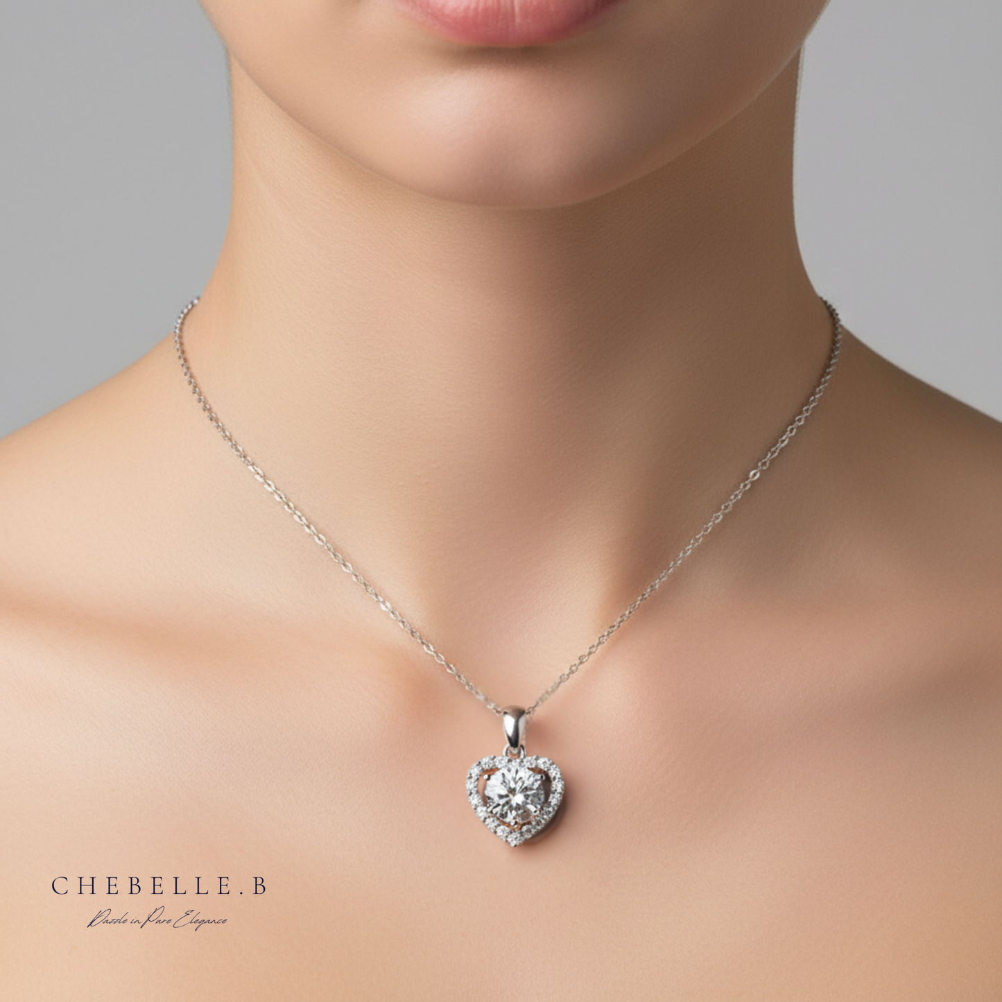 Cœur de Lumière 1.0ct Moissanite Heart Halo Pendant Necklace