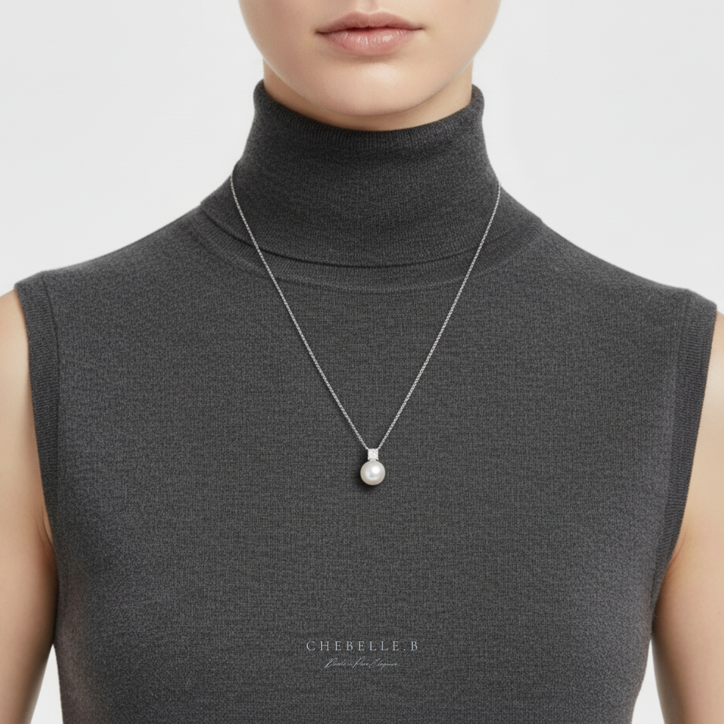 Perle Étoilée | Akoya Pearl & 0.3-Carat Moissanite Necklace