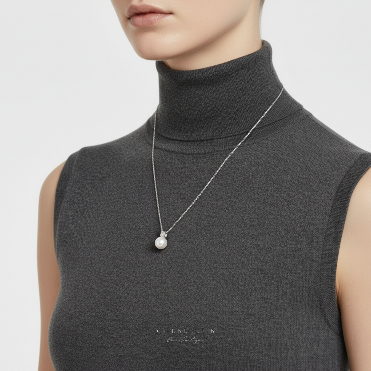 Perle Étoilée | Akoya Pearl & 0.3-Carat Moissanite Necklace